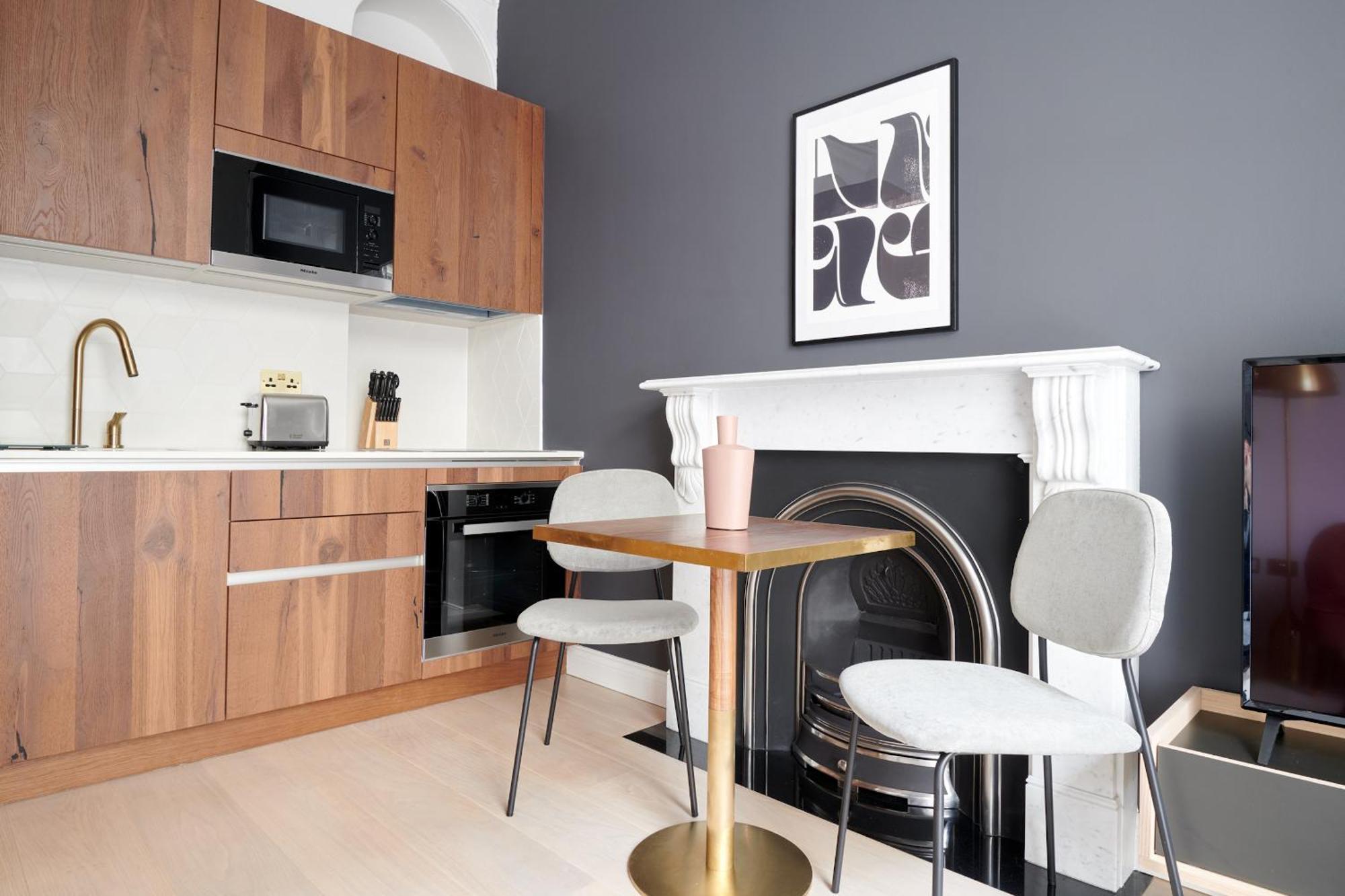 Sonder Kensington Town House Aparthotel London Exterior photo